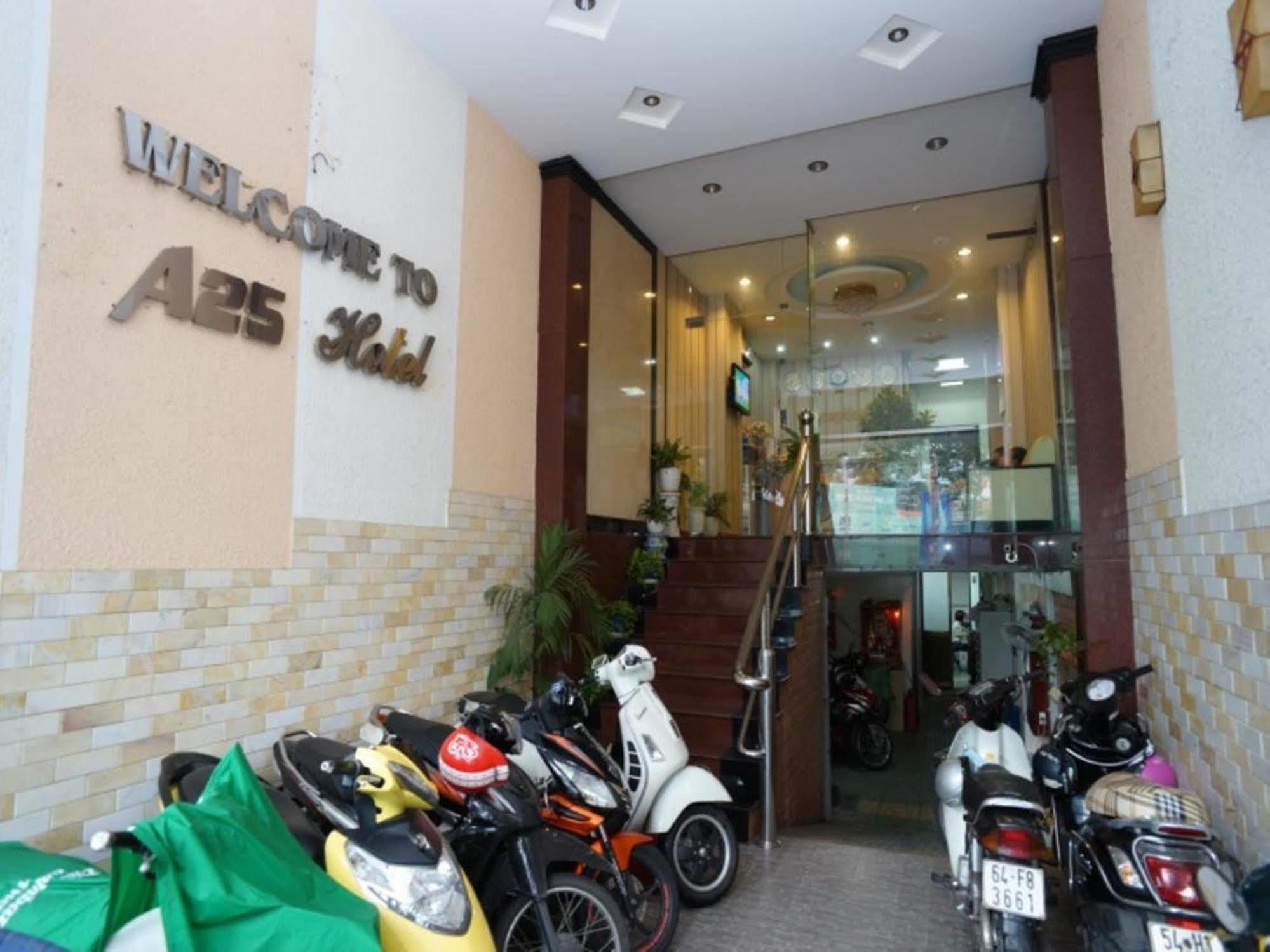 A25 Hotel - 22 Nguyen Cu Trinh Ho-Chi-Minh-Stadt Exterior foto